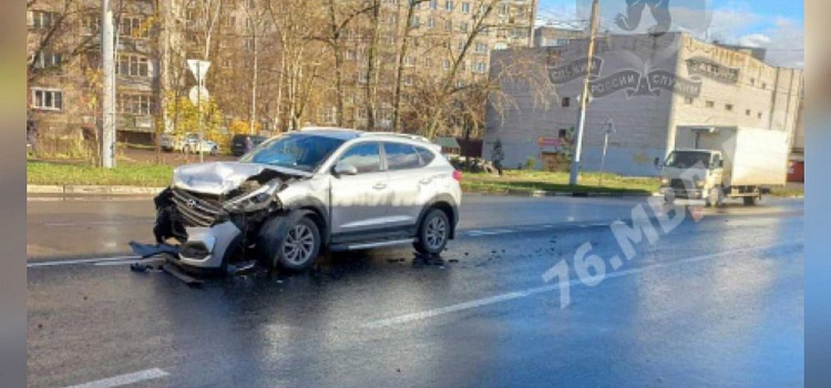 В Ярославле в ДТП пострадали двое мужчин