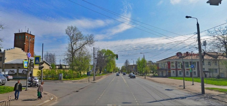 В центре Ярославля ограничат остановку и стоянку автомобилей