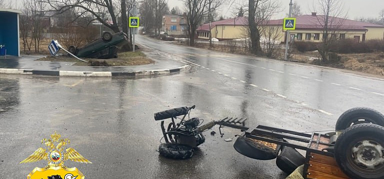 Под Ярославлем в ДТП погиб водитель мотоблока