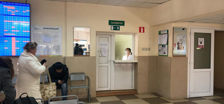 Более 480 смертей за месяц: как распространяется COVID-19 в Ярославской области