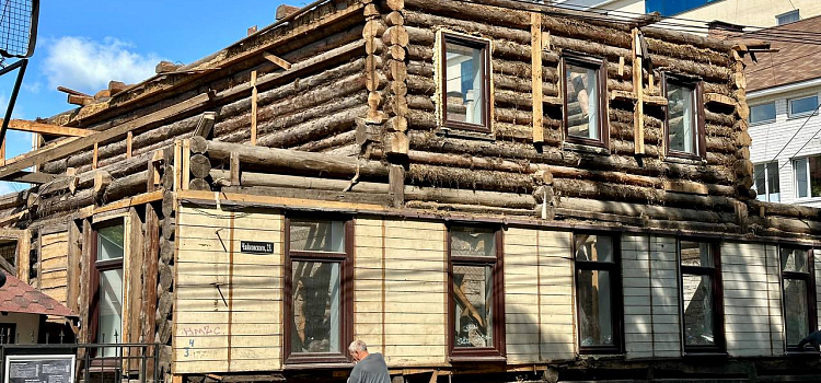 В центре Ярославля по кусочкам разбирают объект культурного наследия_242429