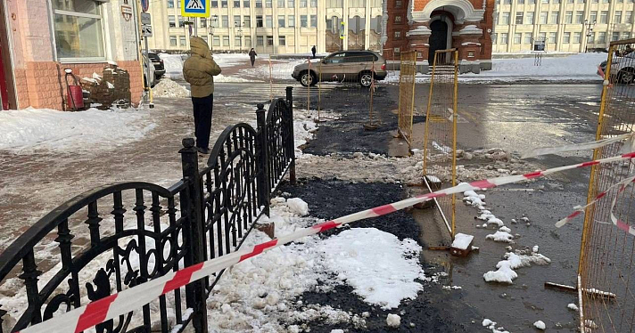 Прокуратура добилась ремонта раскопанных улиц в историческом центре Ярославля_263711