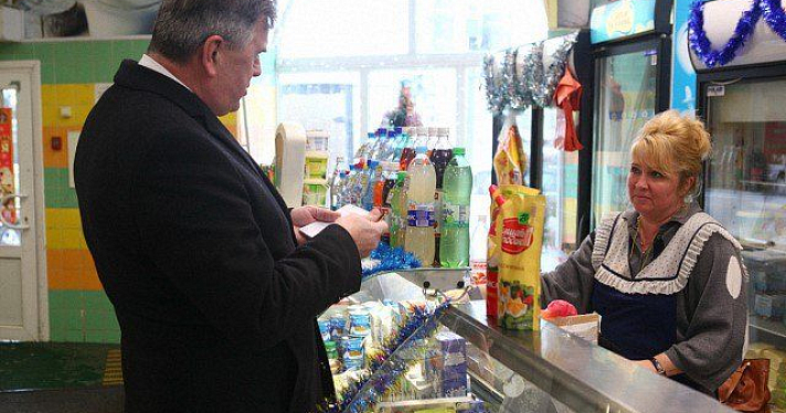 Губернатор Сергей Ястребов проинспектировал цены на Центральном рынке Ярославля