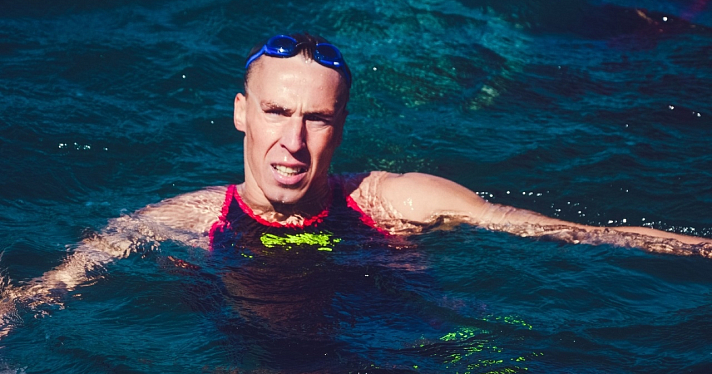 Ярославец Кирилл Абросимов завоевал золотую медаль на чемпионате России по плаванию_220227