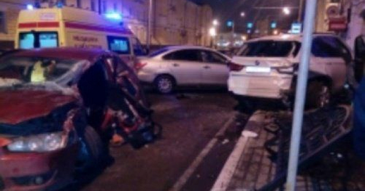 В Ярославле произошло ДТП с пострадавшими 