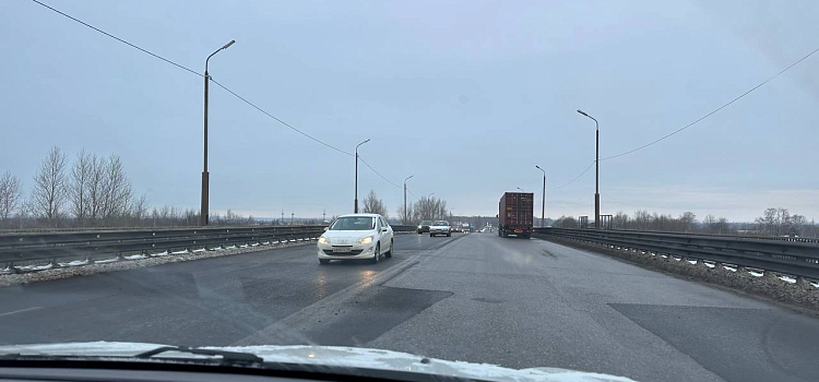 В Ярославле завершился ремонт Суринского путепровода_226173