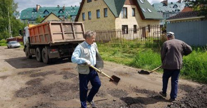В Ярославле на 8-ой Железнодорожной начали ремонт дороги