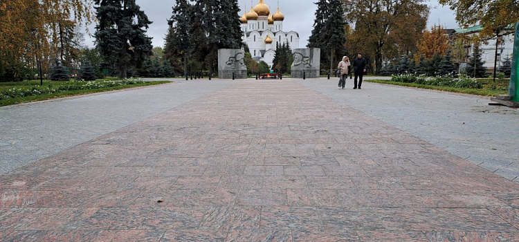 Ярославцы оценили благоустройство сквера у Вечного огня