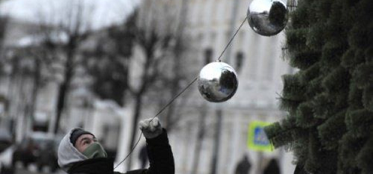 В новогоднюю ночь на Советской площади усилят меры безопасности 