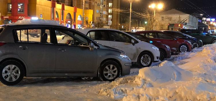 Ярославль встал в девятибалльные пробки