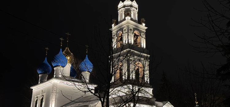 Храм на Яковлевской в Ярославле украсила архитектурная подсветка