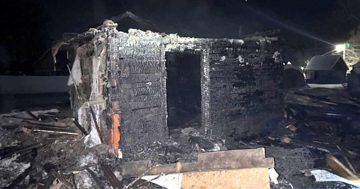 В посёлке Ярославской области при пожаре погиб мужчина