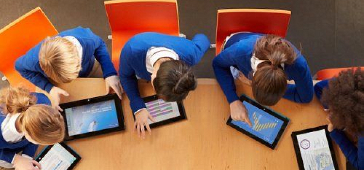 «Ростелеком» и «Просвещение» создали совместное предприятие «РТК. Просвещение»