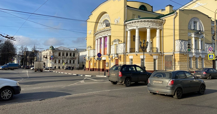 В центре Ярославля до середины августа перекроют движение авто