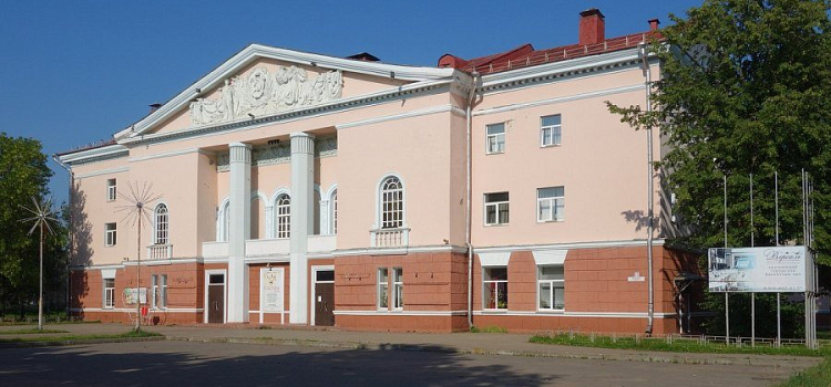 Власти Рыбинска намерены выкупить ДК «Полиграф»