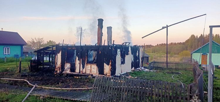 В Первомайском округе из-за непотушенной сигареты сгорел дом — погиб мужчина_296938