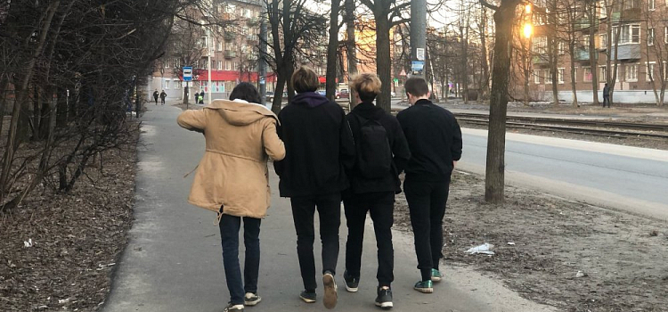 Трудоустройство подростков: где школьники смогут заработать летом