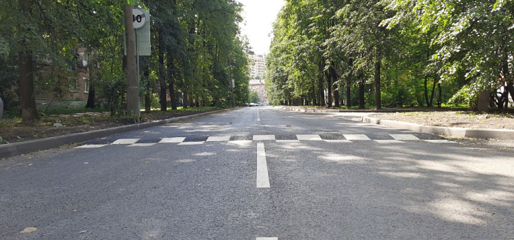 В Ярославле определили подрядчиков, которые займутся ремонтом 15 дорог в разных районах города