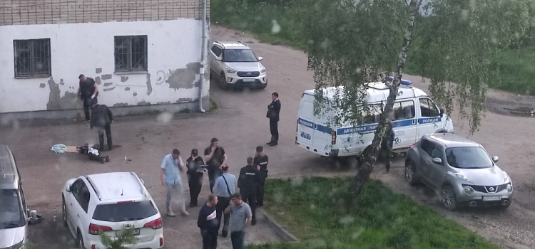 Обвиняемый в убийстве мужчины ярославец проведет девять с половиной лет в колонии
