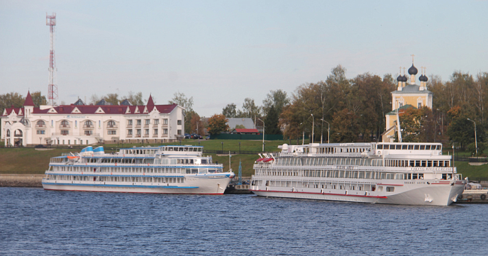 Житель Углича спас туристку из Москвы, случайно упавшую в Волгу