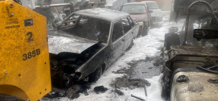 Пожар на парковке: в ярославском МЧС разоблачили хвастунишку из соцсетей_301658