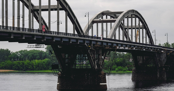 В Рыбинске рабочий погиб после падения с моста