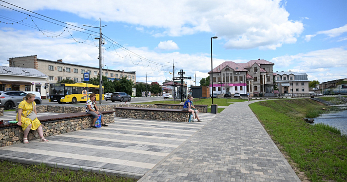 В городе Ярославской области продолжают преображать пешеходные зоны