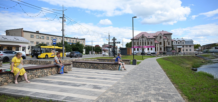 В городе Ярославской области продолжают преображать пешеходные зоны