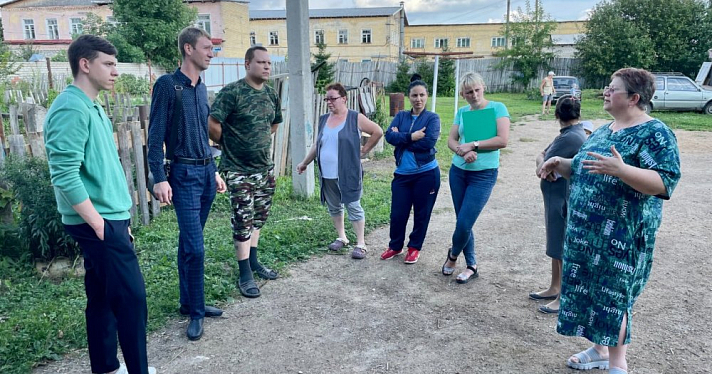 Партия «Новые люди» начала рейды по аварийным домам Переславля-Залесского 