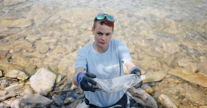 «Гринпис» предложил ярославцам стать пластиквотчерами — оценить пластиковое загрязнение пляжей и берегов