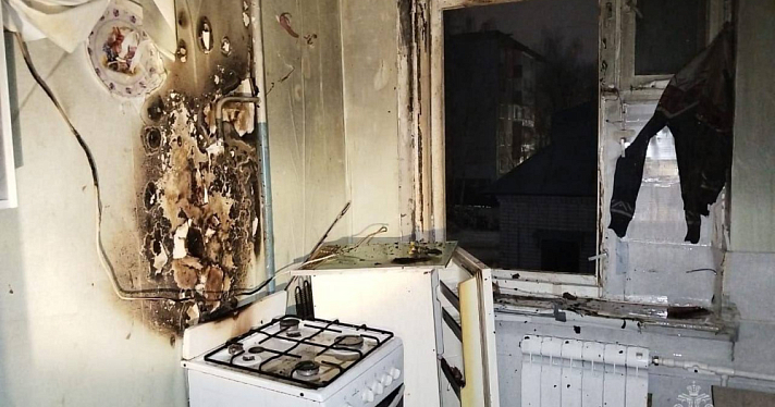 В Ярославской области в квартире после хлопка газа начался пожар
