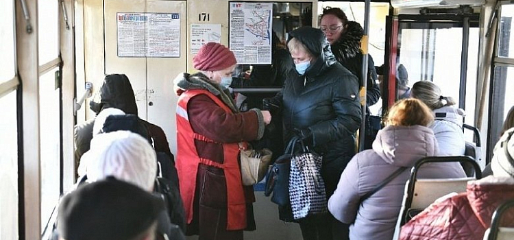 «Кормят завтраками»: водитель троллейбуса из Ярославля о невыплаченных зарплатах