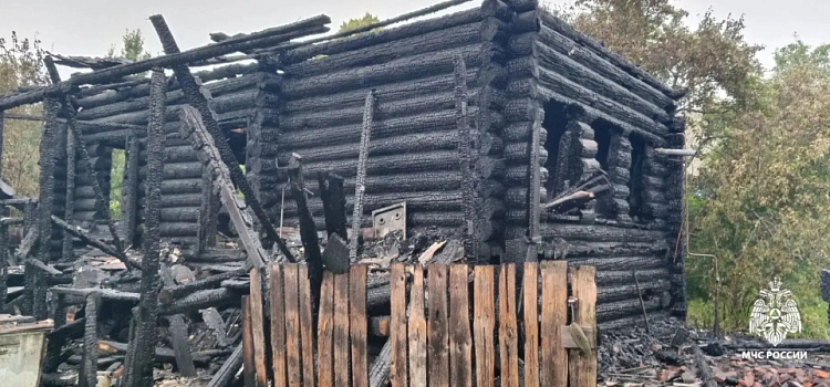 Пожар в Ярославской области унёс жизнь двух людей
