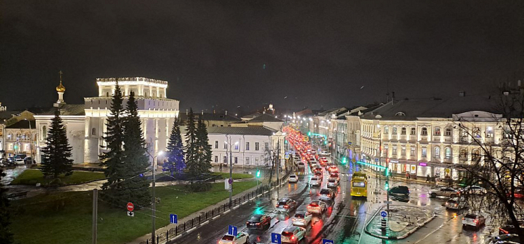 Вечерние пробки в Ярославле достигли десяти баллов
