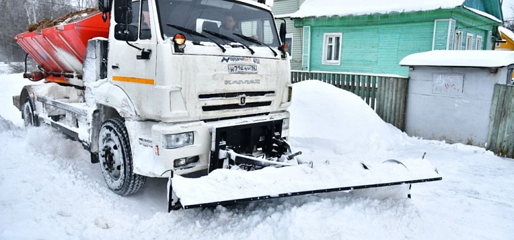 В Ярославле автопарк снегоуборочной техники пополнится еще на 15 единиц