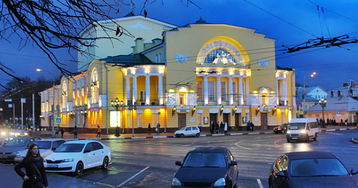 Запуск платных парковок в Ярославской области перенесли на 25 декабря