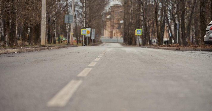 В Ярославле частично отремонтировали дорогу-дублёр Ленинградского проспекта