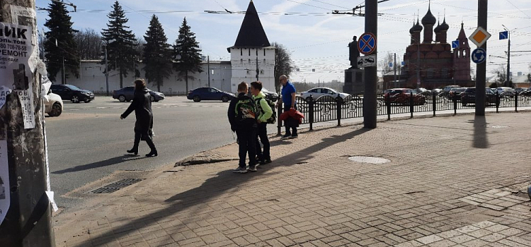 Какие классы и группы закрыли из-за COVID-19 в Ярославской области: список