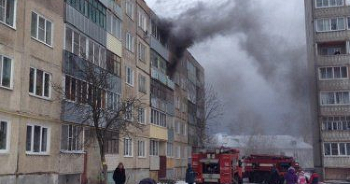 В Рыбинске произошел пожар в жилом доме: пострадали двое 