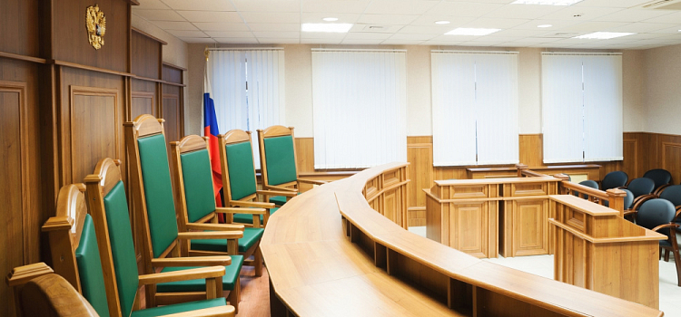В Ярославле приговор суда услышали курьеры мошенников, забиравшие деньги у пенсионеров
