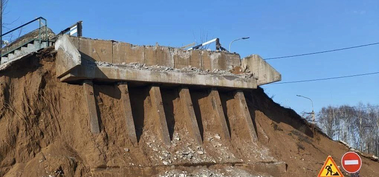 В Ярославле почти разобрали трамвайный путепровод у «Лакокраски»_313050