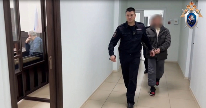 В посёлке Ярославской области мужчина жестоко расправился с женщиной