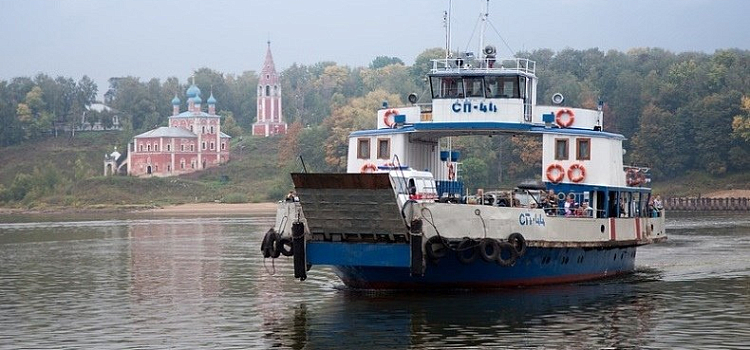 В Тутаеве приостановили автобусное сообщение через Волгу 