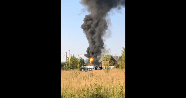 Пострадавший с признаками ожогов: в Ярославле случился пожар на производстве угля