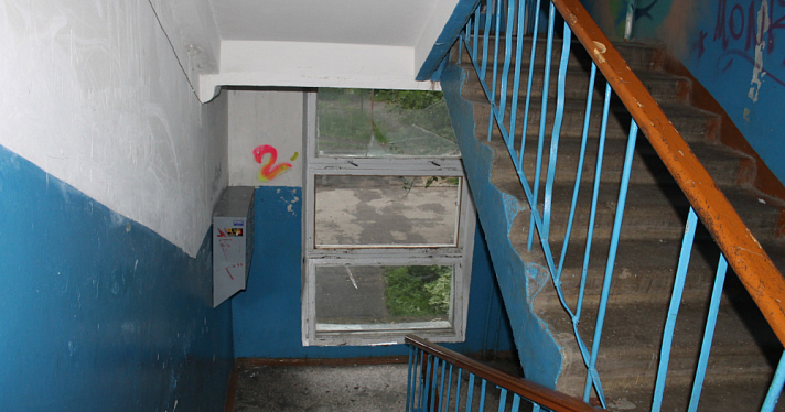 Житель Дзержинского района Ярославля отправится в колонию за пьяную драку в подъезде