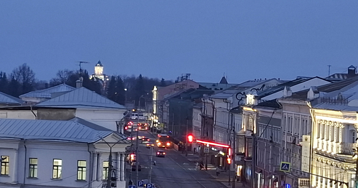 В центре Ярославля в ДТП пострадала пассажирка электробуса
