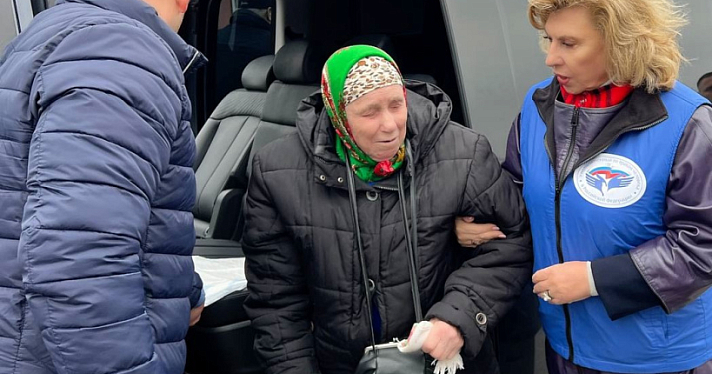 91-летней пенсионерке с Украины помогли воссоединиться с сыном, живущим в Ярославле