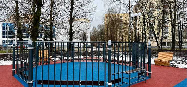 В сквере 950-летия Ярославля завершили благоустройство_307667