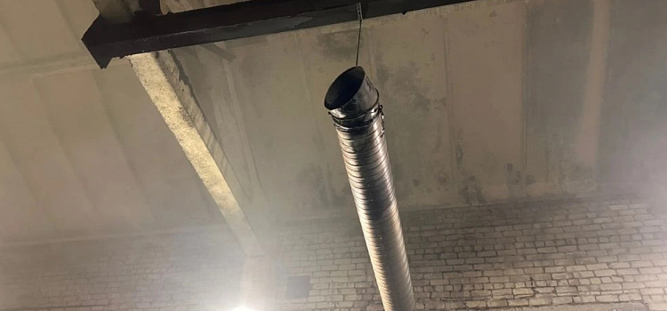 В Ярославле склад загорелся из-за неисправной электротехники_309979