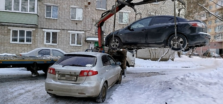 Ярославна потеряла машину из-за 53 неоплаченных штрафа